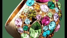 Chic Radiance: חשיפת היופי הנצחי של תכשיטי זהב